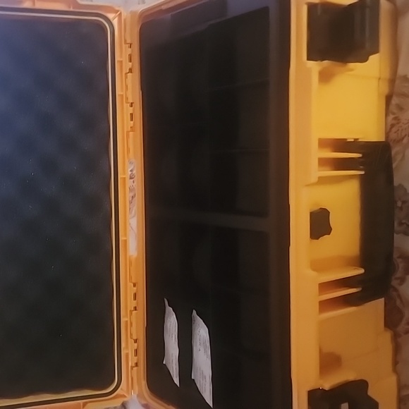 Invicta Storage Unit - Picture 2 of 4